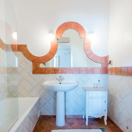 Casa Omlandia With Pool - Old Town Apartment *